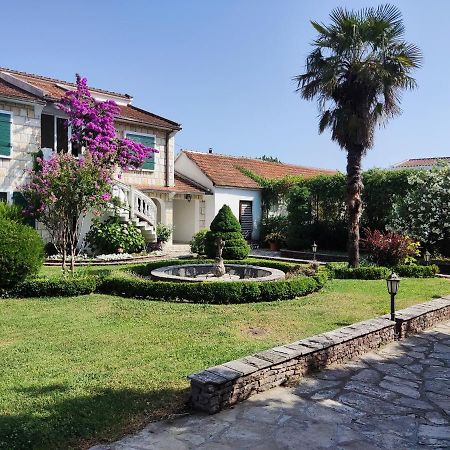 הוילה באר Leisure House Jovovic מראה חיצוני תמונה