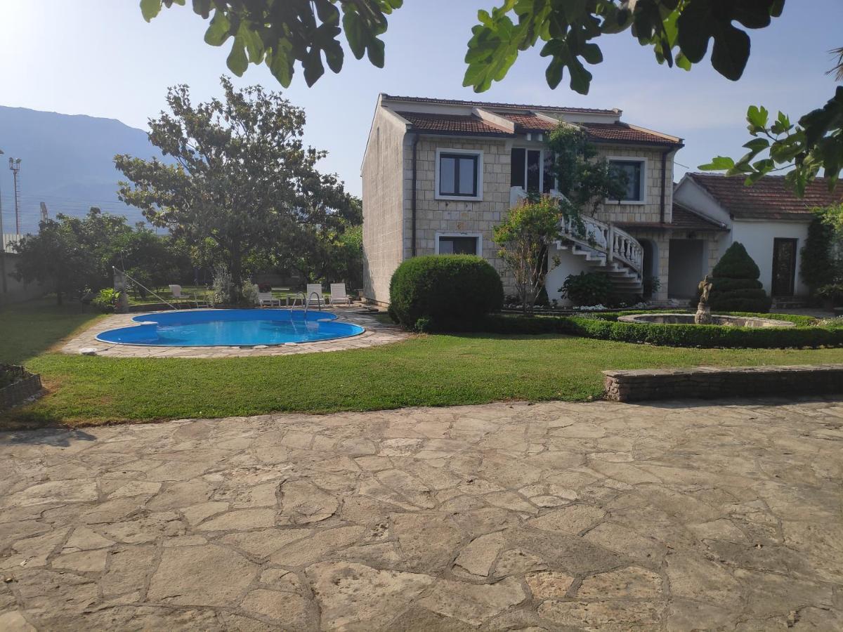 הוילה באר Leisure House Jovovic מראה חיצוני תמונה