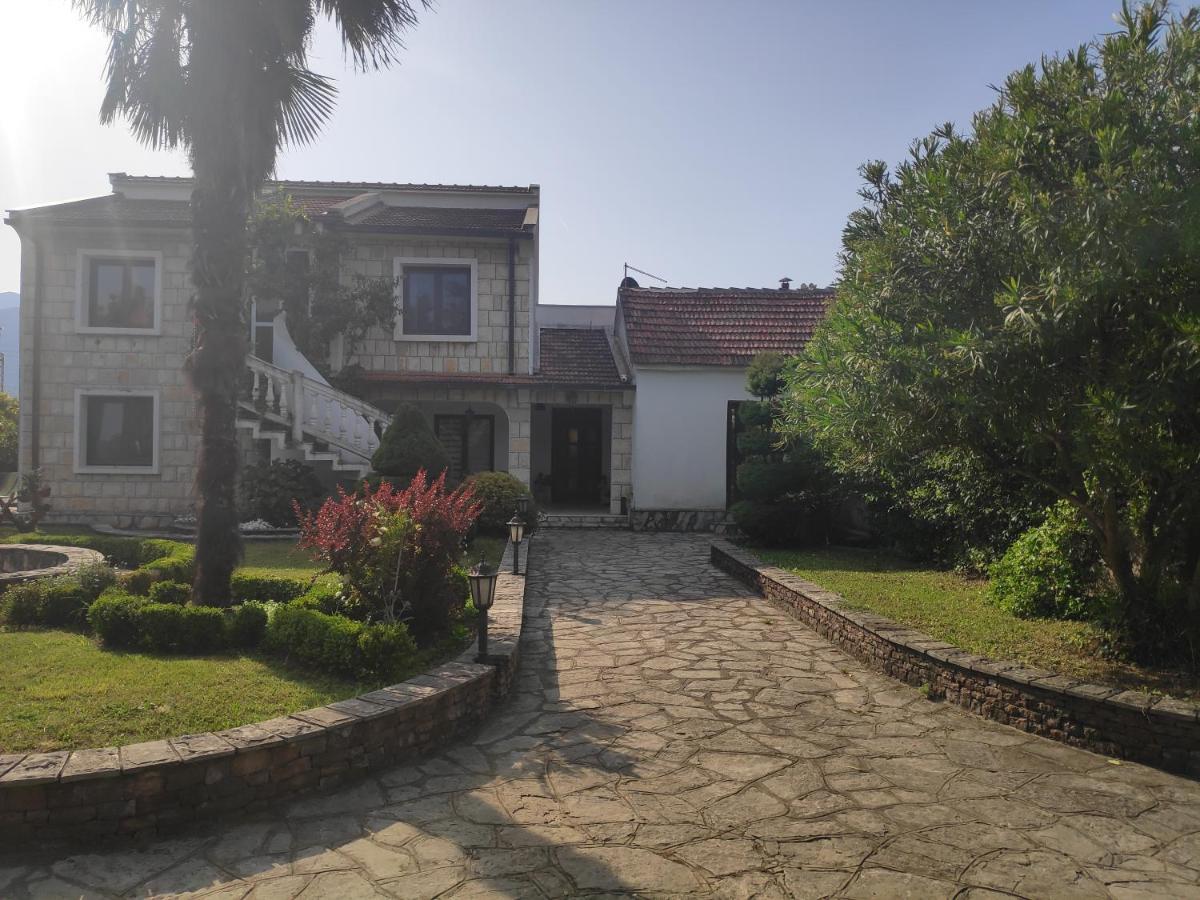 הוילה באר Leisure House Jovovic מראה חיצוני תמונה