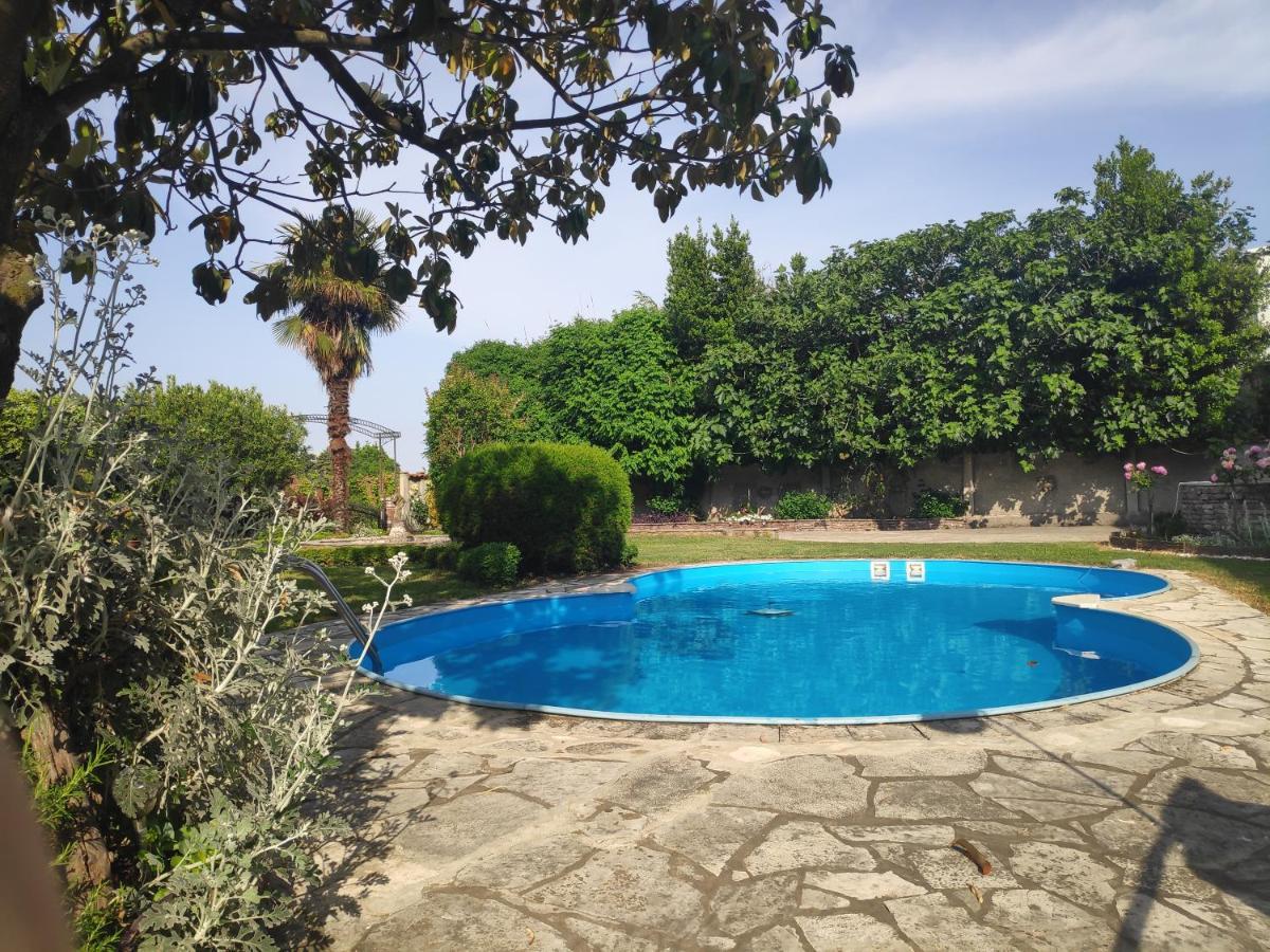 הוילה באר Leisure House Jovovic מראה חיצוני תמונה