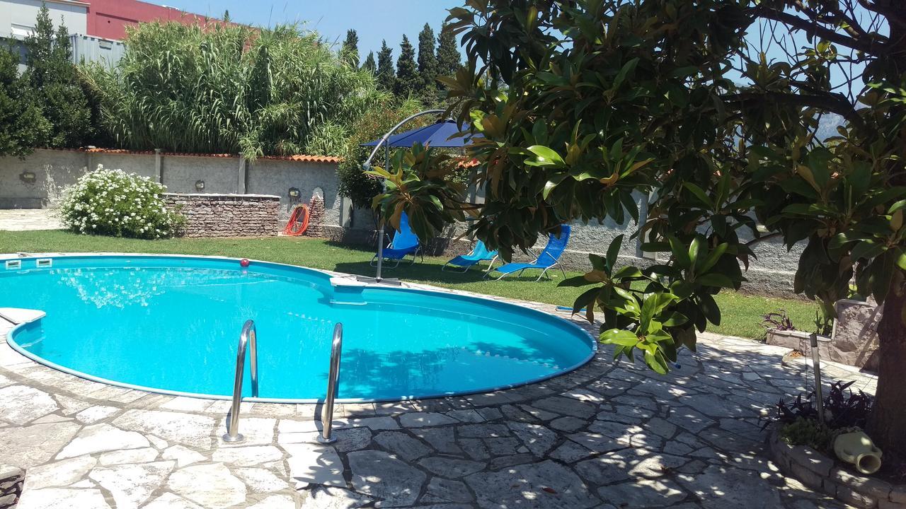הוילה באר Leisure House Jovovic מראה חיצוני תמונה