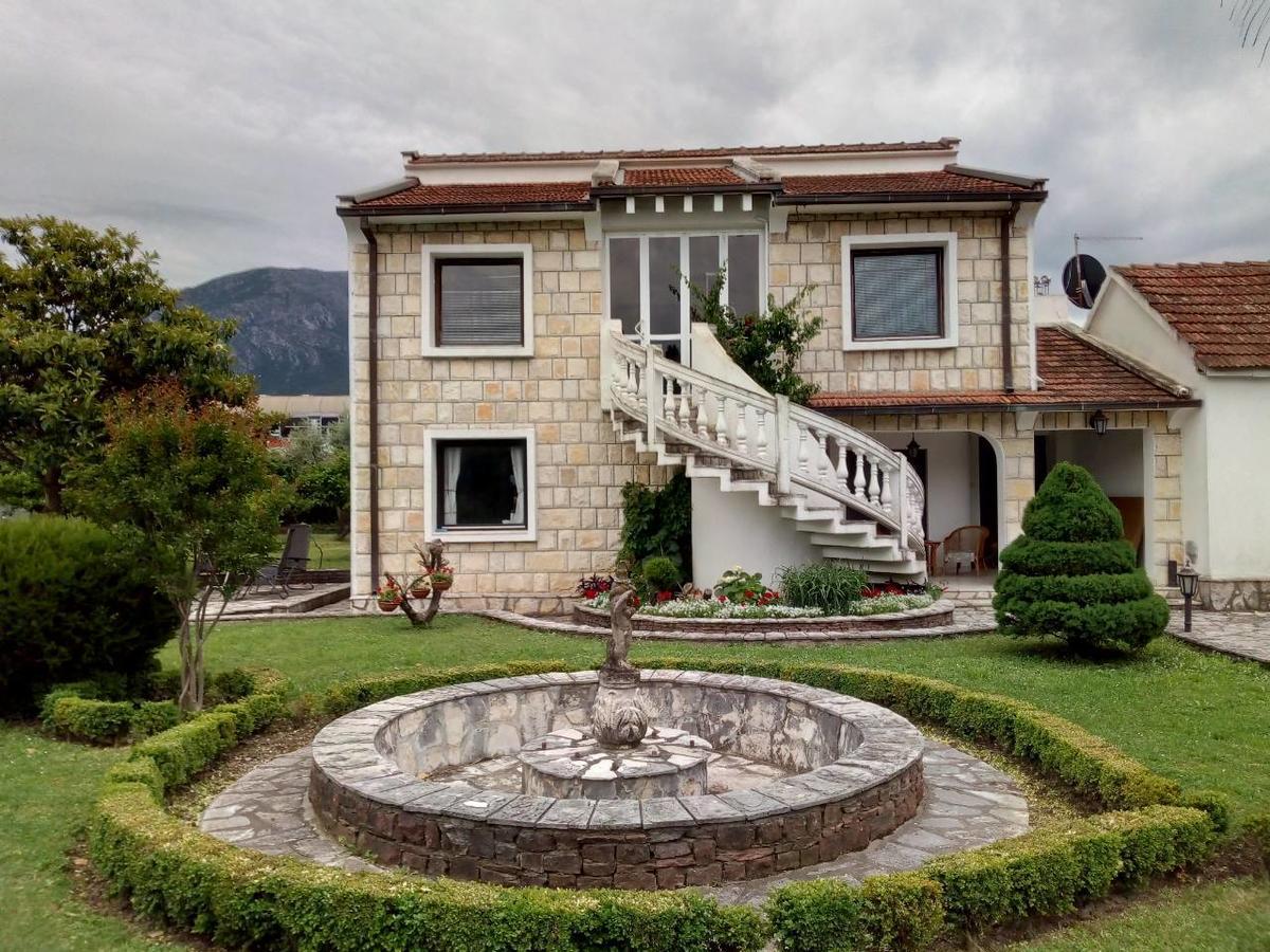 הוילה באר Leisure House Jovovic מראה חיצוני תמונה